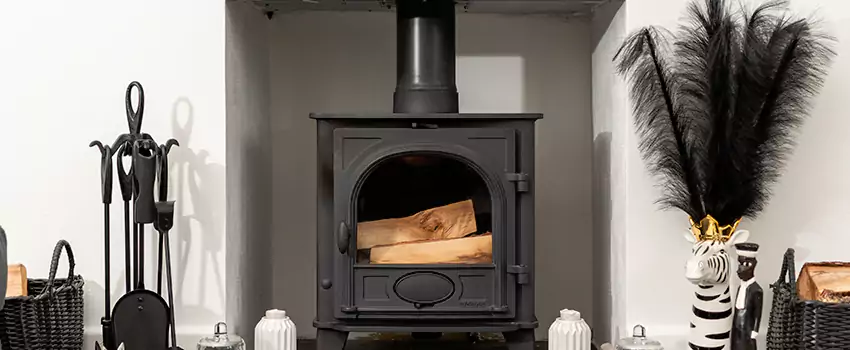 Thelin Hearth Products Providence Pellet Insert Fireplace Installation in Lac Brome, QC